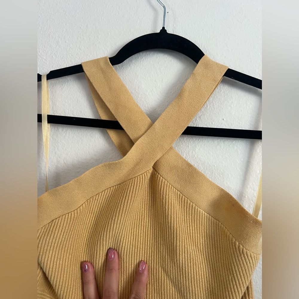 Abercrombie & Fitch Ribbed Halter Top - Picture 3 of 7